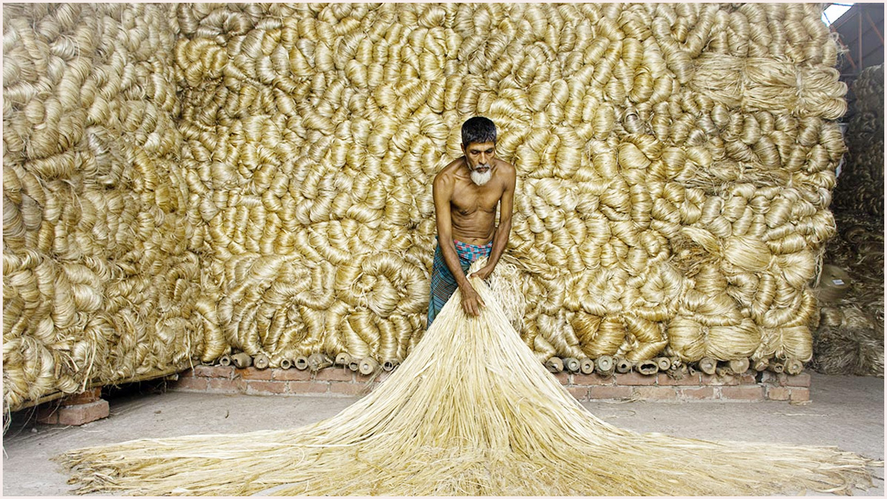 ভারতে বাংলাদেশি পাটপণ্য রপ্তানি কি বন্ধ হওয়ার পথে?