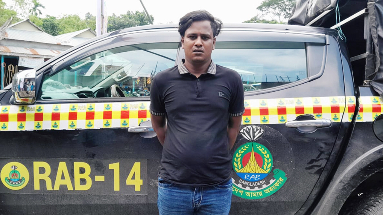 সাংবাদিক তুহিন হত্যার ঘটনায় আরও একজন গ্রেপ্তার