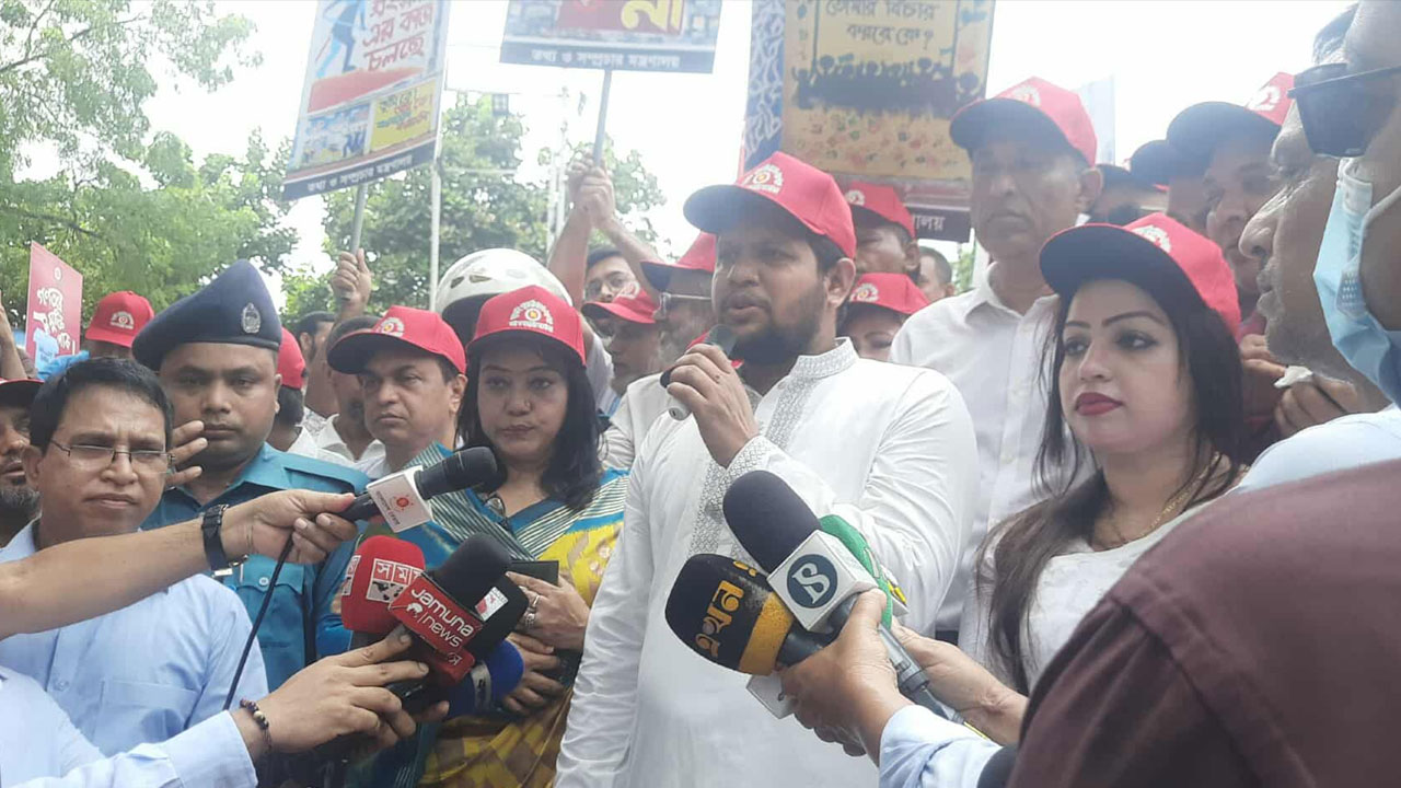 ৫ আগস্টের আগেও জুলাই ঘোষণাপত্র হতে পারে : মাহফুজ আলম