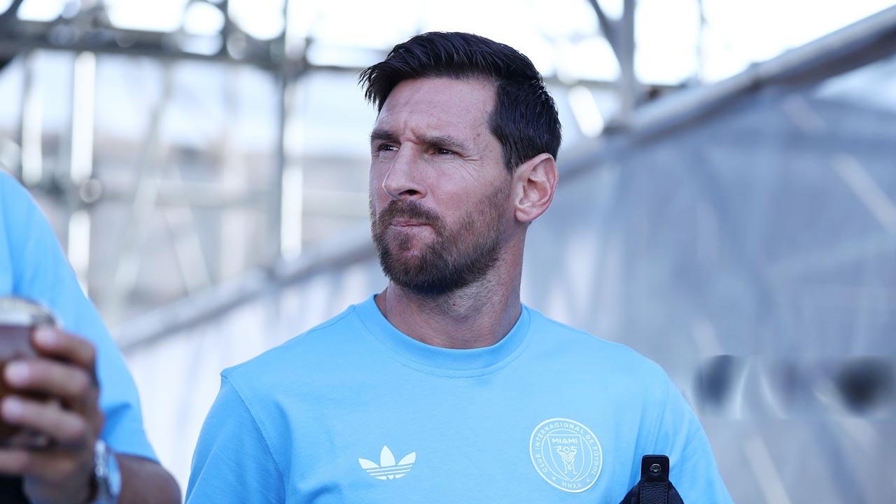 ভারত সফরে আসছেন মেসি, কোহলিদের সঙ্গে ক্রিকেট খেলবেন!