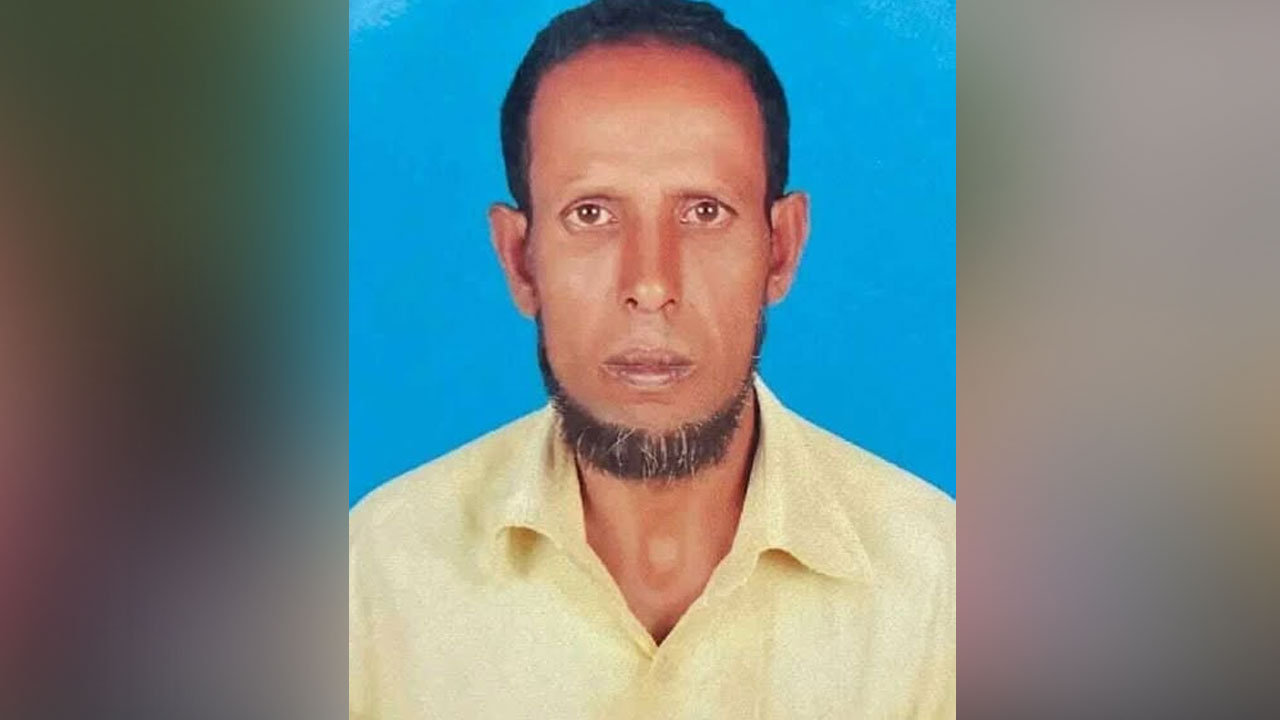 হত্যা করে ভ্যান চালককে মাটিচাপা, ১২ দিন পর মরদেহ উদ্ধার