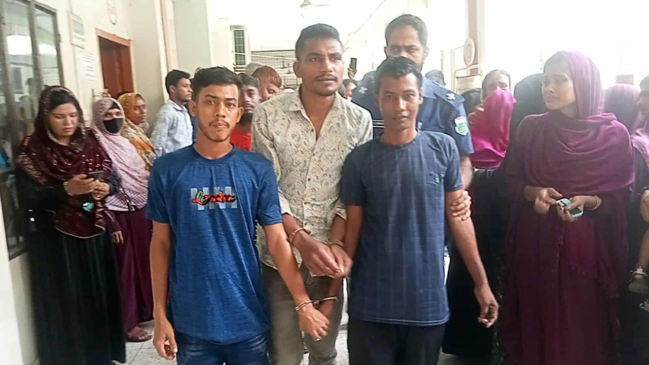 নওগাঁয় হত্যা মামলায় ৫ জনের যাবজ্জীবন