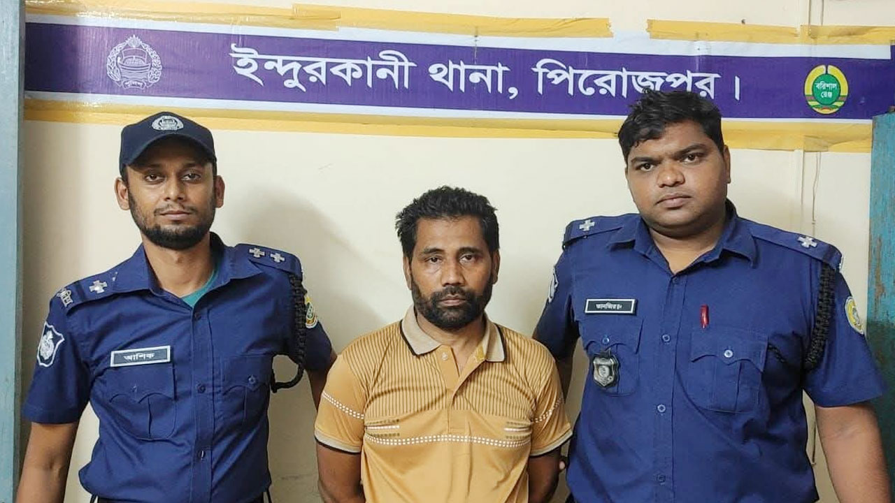 সাঈদীর রায়ে মিষ্টি বিতরণকারী আ.লীগ নেতাকে মিষ্টি খাওয়ানোর পর গণপিটুনি