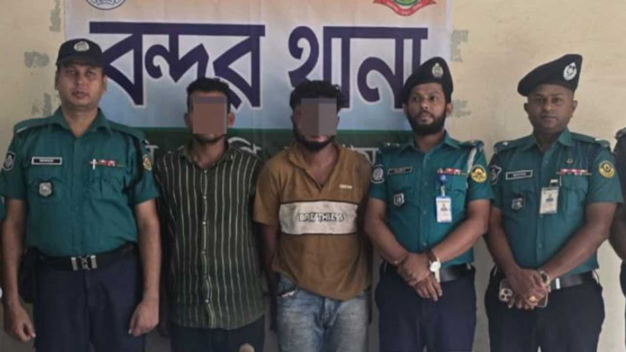 চট্টগ্রামে পুলিশের ওপর হামলার অভিযোগে যুবলীগ নেতাসহ গ্রেপ্তার ২