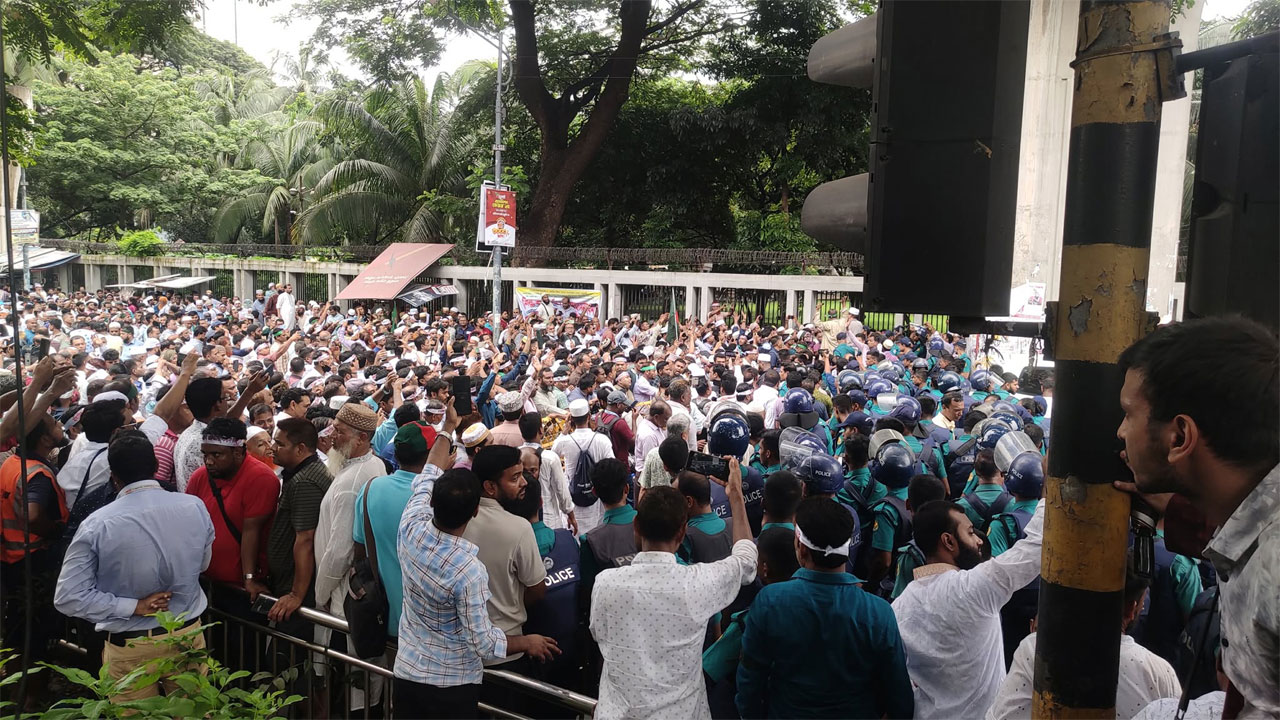 সচিবালয়ে শিক্ষকদের ১২ প্রতিনিধি, সুখবরের প্রত্যাশায় হাজারো শিক্ষক