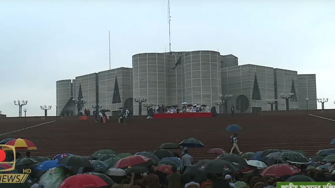 জাতীয় সংগীতে শুরু ‘জুলাই ঘোষণাপত্র’ অনুষ্ঠান