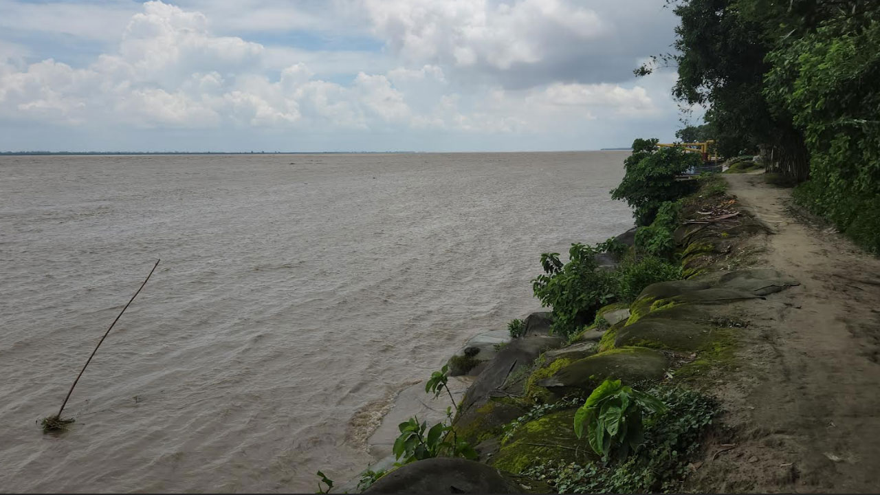 টানাবর্ষণে রাজবাড়ীর সবগুলো নদ-নদীর পানি বৃদ্ধি
