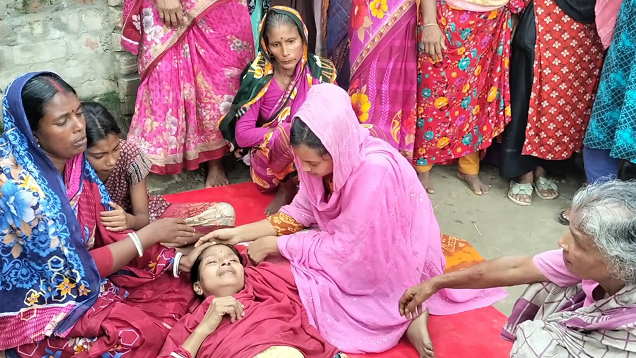 ‘মুই কার কাছোত বিচার চাইম’