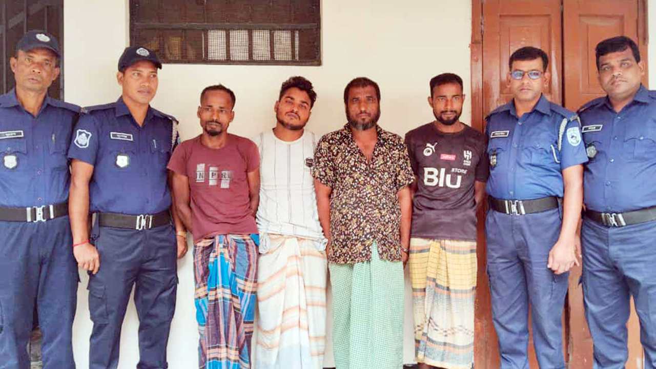চোর সন্দেহে দুইজনকে পিটিয়ে হত্যার ঘটনায় গ্রেপ্তার ৪