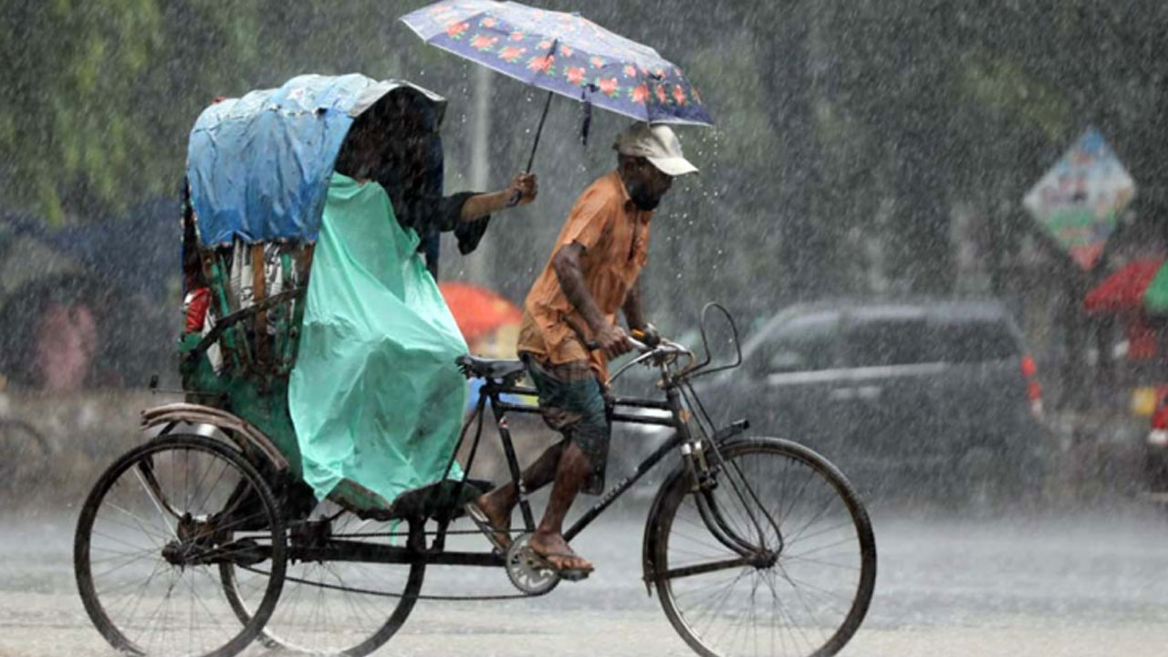 বাড়বে বৃষ্টিপাতের প্রবণতা