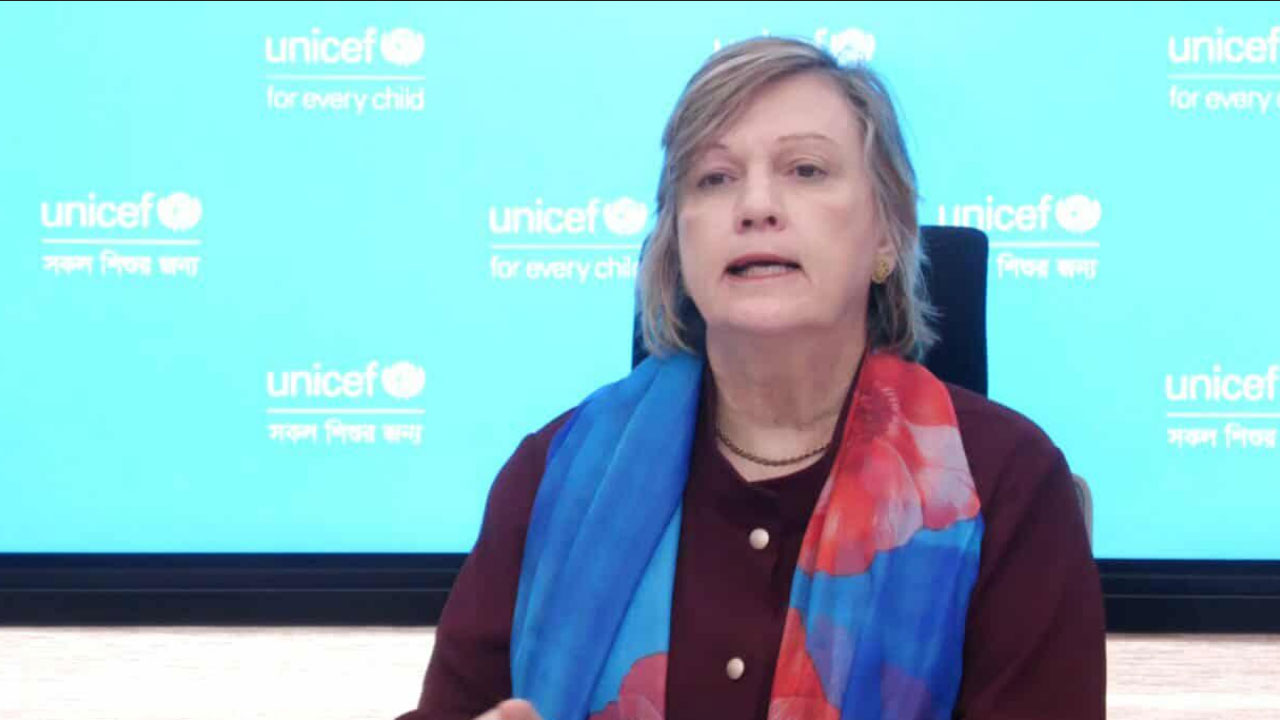 দেড় লাখ রোহিঙ্গা শিশুর প্রাথমিক শিক্ষা কার্যক্রম বন্ধ করল ইউনিসেফ