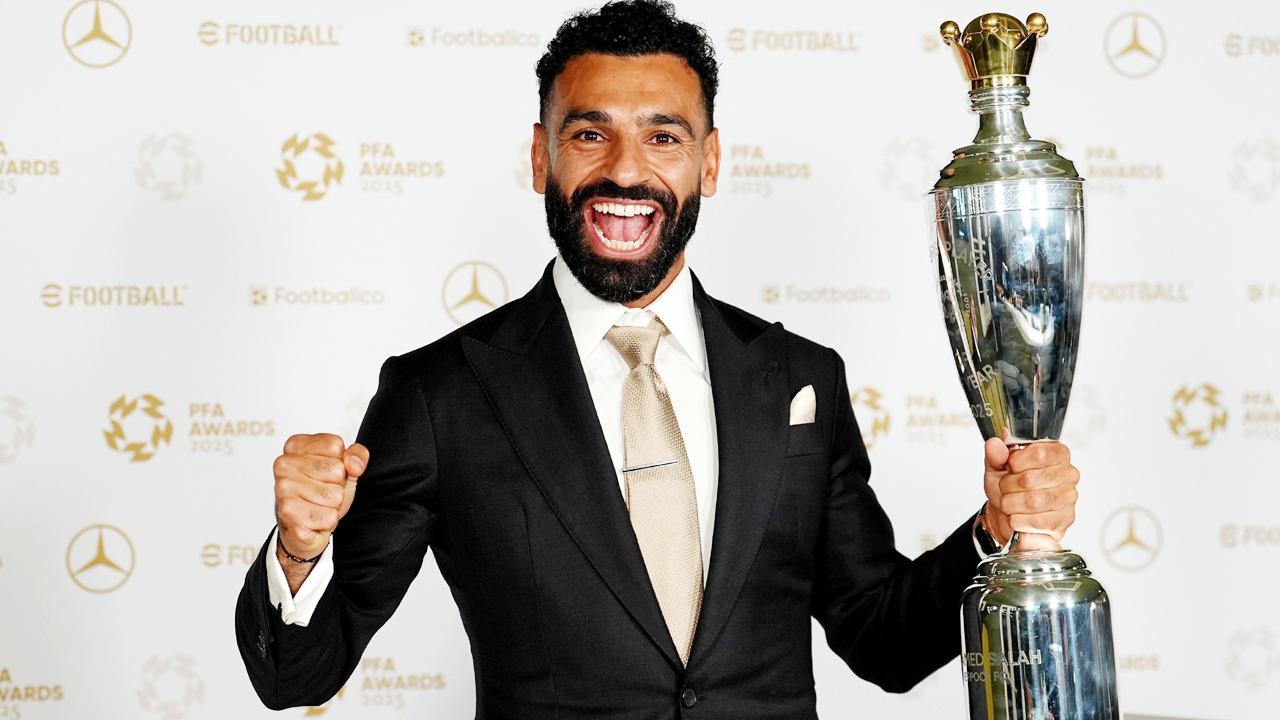 রেকর্ড তৃতীয়বার পিএফএ’র বর্ষসেরা খেলোয়াড় হলেন সালাহ