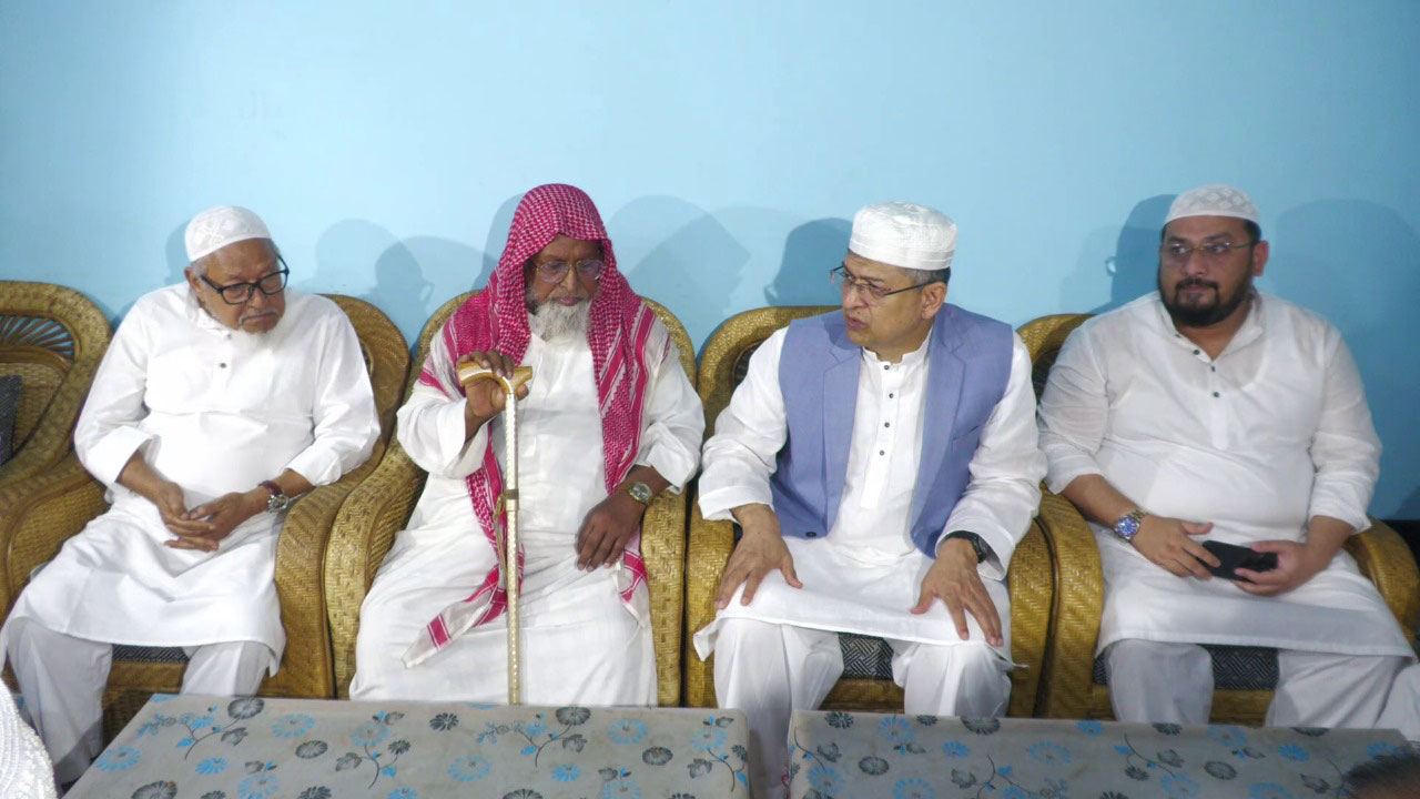 শুল্ক কমানোর বিষয়ে সুস্পষ্ট ঘোষণা সরকারের তরফ থেকে পাইনি : সালাহউদ্দিন