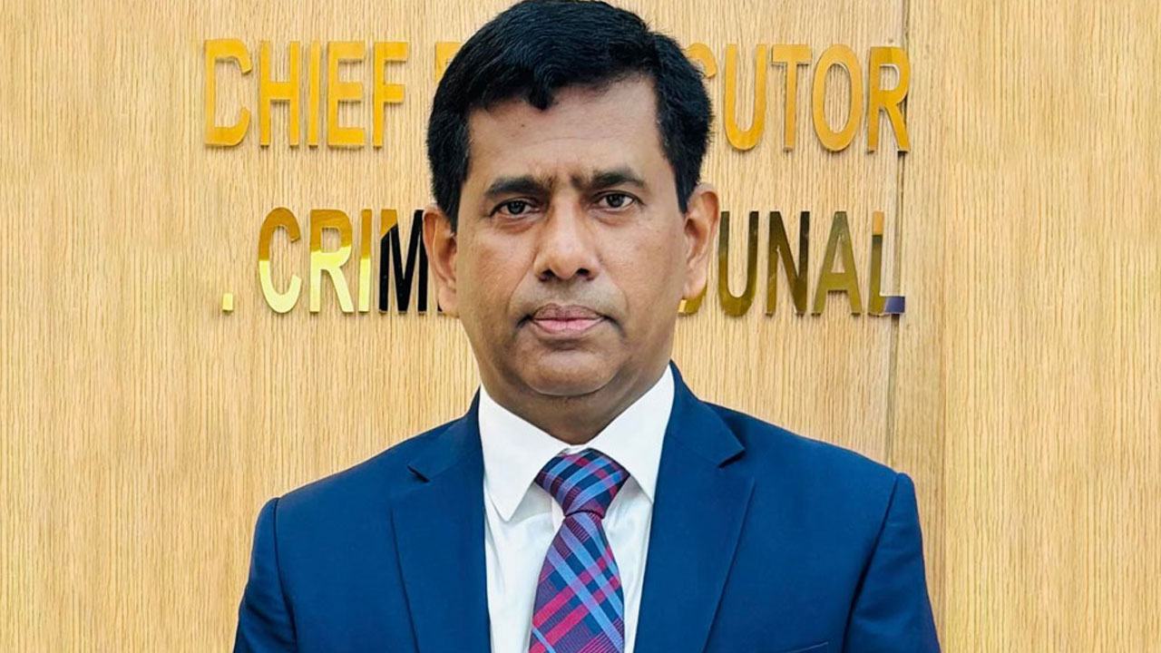 রংপুরে সেদিন বৃষ্টিতে পানির বদলে ঝরেছিল ছাত্র-জনতার রক্ত: চিফ প্রসিকিউটর