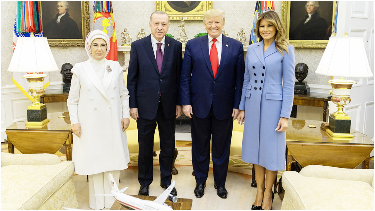 মার্কিন ফার্স্ট লেডিকে চিঠি লিখলেন তুরস্কের ফার্স্ট লেডি