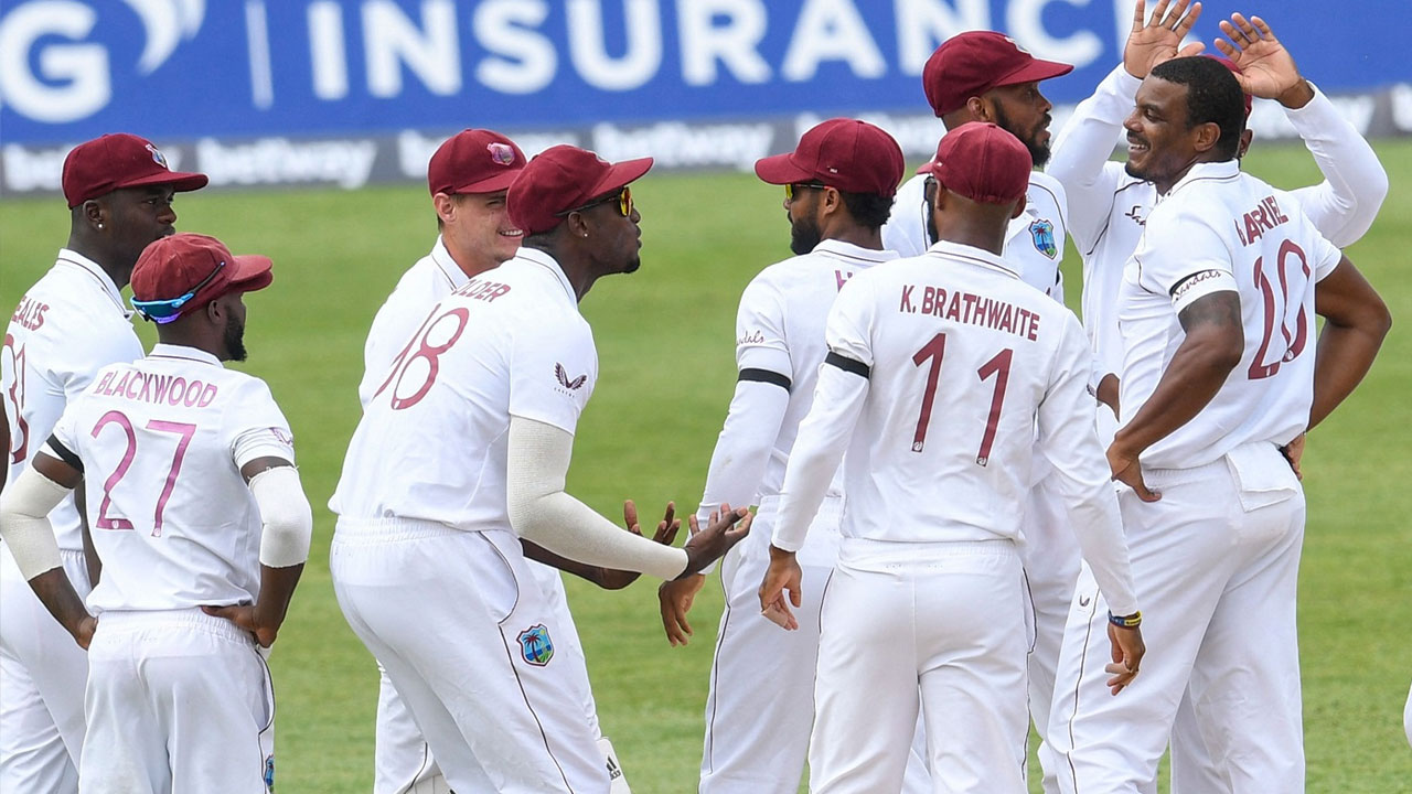 ‘টেস্টে দ্বি-স্তর থেকে বের হতে ওয়েস্ট ইন্ডিজের ১০০ বছর লাগবে’