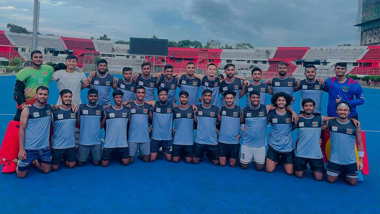 দোলাচলে থেকেও এশিয়া কাপ হকির অনুশীলন বাংলাদেশের