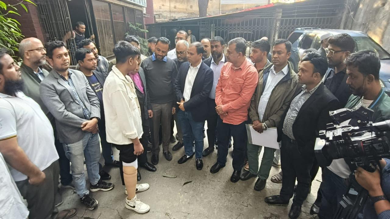 বাইজিদ হোসেনের পাশে দাঁড়ালেন তারেক রহমান