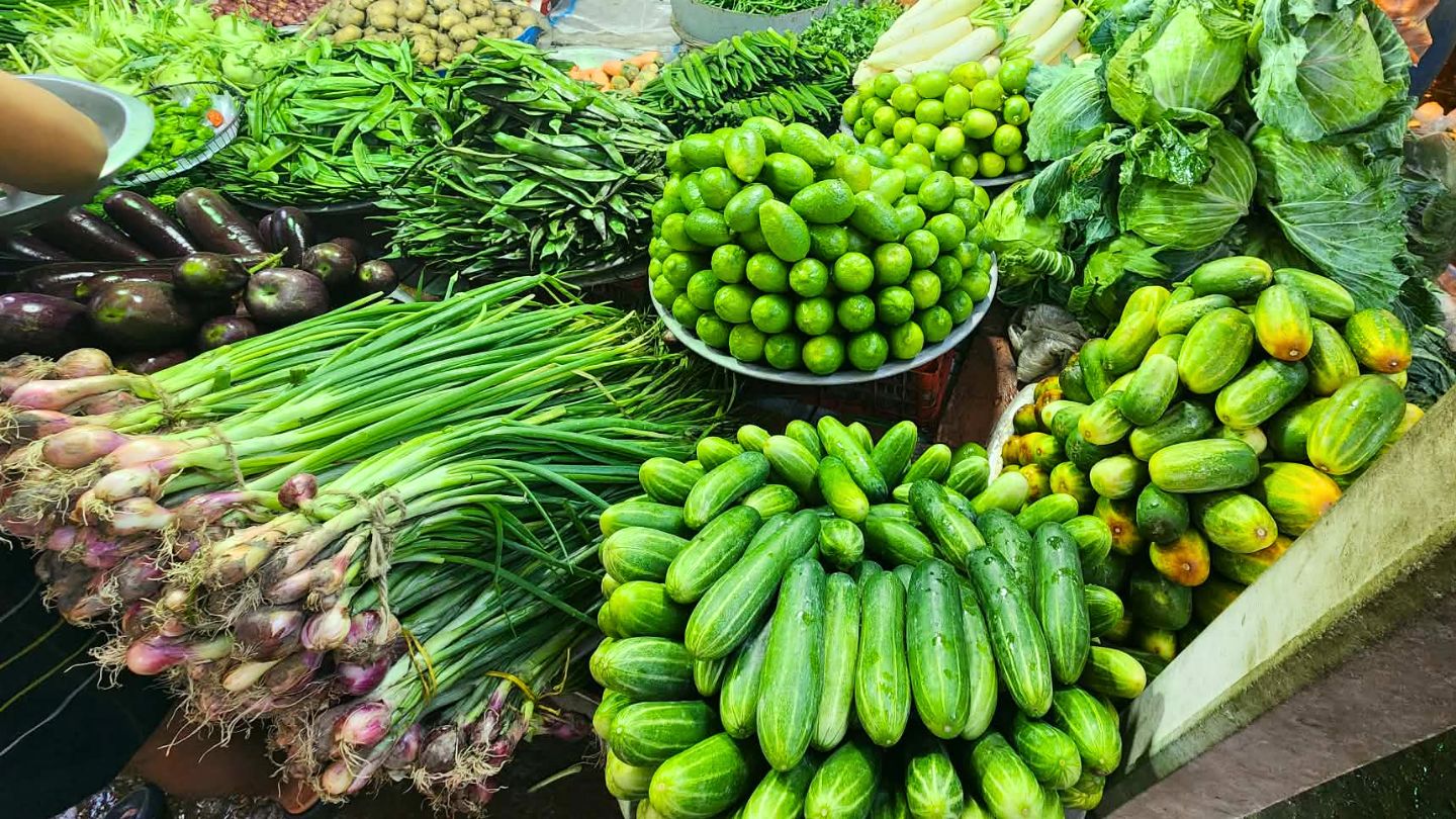 মৌসুমি সবজির দামে নেই শীতের ছোঁয়া
