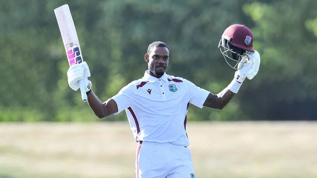 গ্রিভসের দ্বিশতক ও হোপের সেঞ্চুরিতে অবিশ্বাস্য ড্র ওয়েস্ট ইন্ডিজের