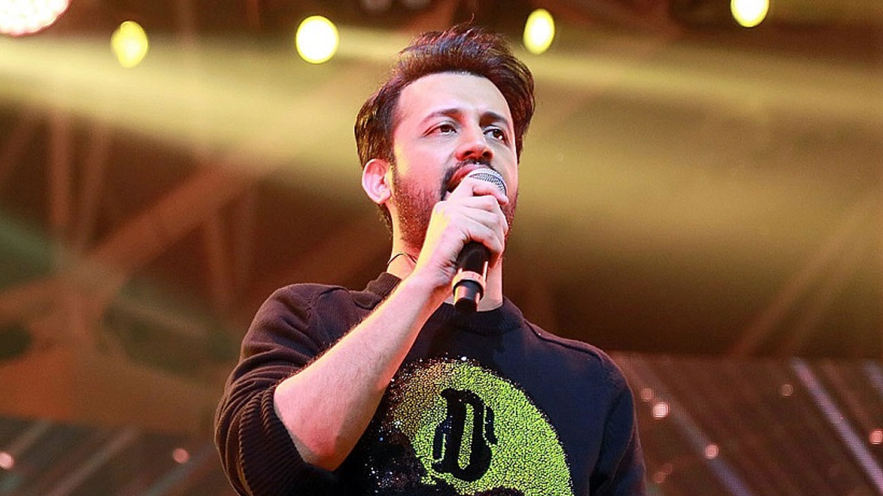 আতিফ আসলামের কনসার্ট নিয়ে প্রতারণার মামলা, তদন্তে ডিবি