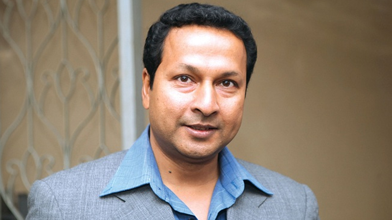 মাইকের সামনে বেশি কিছু বলতে পারি না : বাপ্পারাজ