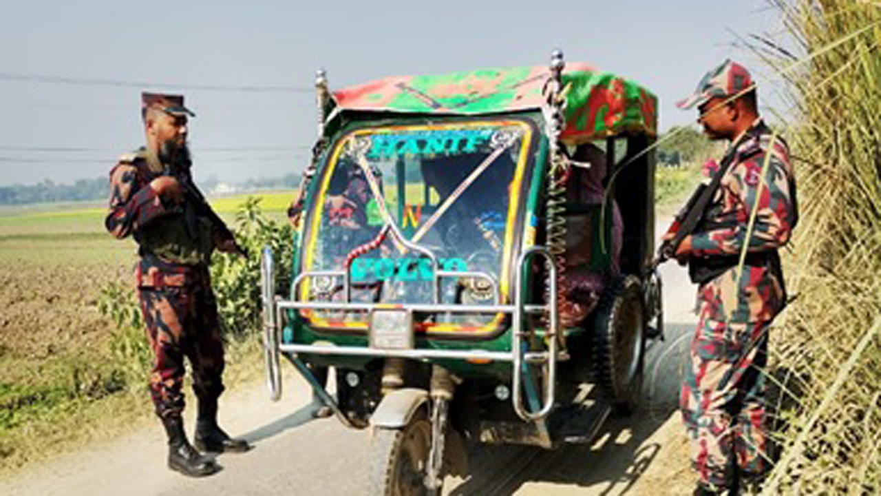 হাদিকে গুলির ঘটনায় চাঁপাইনবাবগঞ্জ সীমান্তে সর্বোচ্চ সতর্কতা বিজিবির