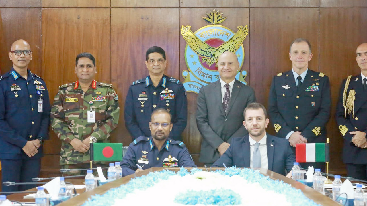 ইউরো ফাইটার টাইফুন নিয়ে বিমান বাহিনীর এলওআই স্বাক্ষরিত