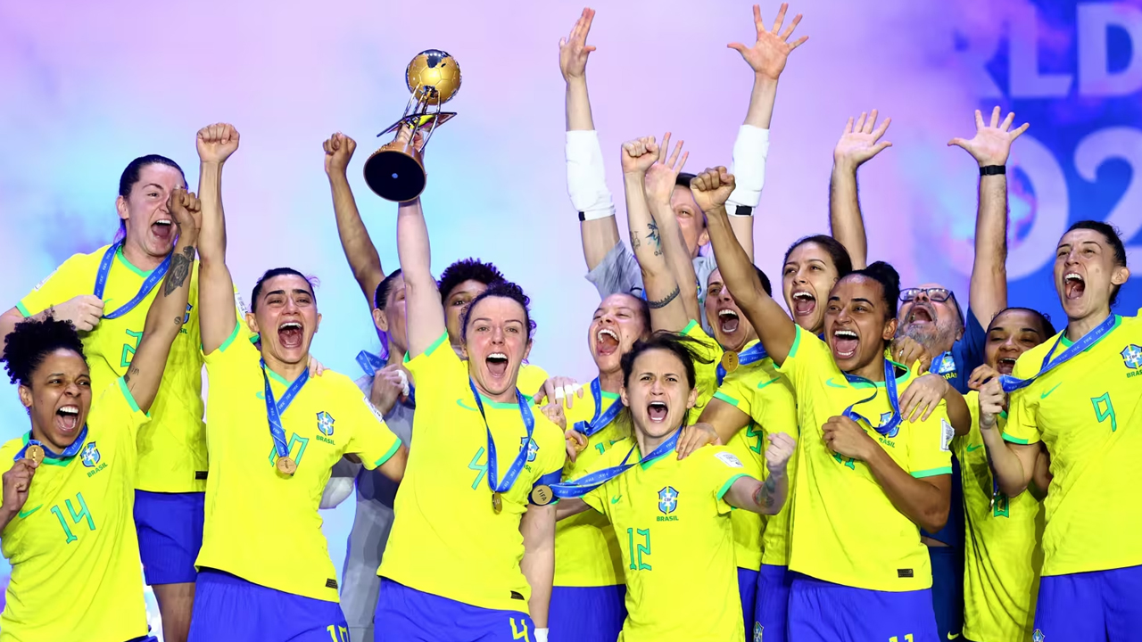 পর্তুগালকে হারিয়ে প্রথম বিশ্বকাপ ব্রাজিলের