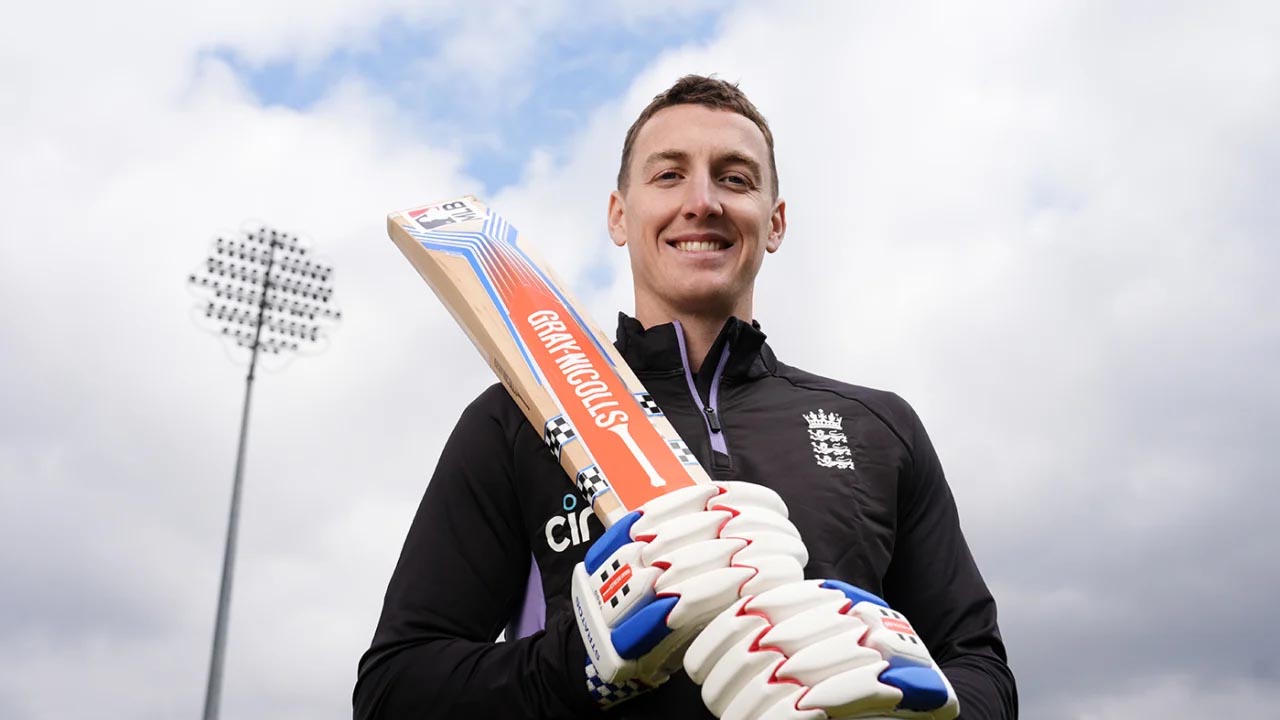 দুই বছরের জন্য আইপিএলে নিষিদ্ধ হলেন বিদেশি তারকা ক্রিকেটার