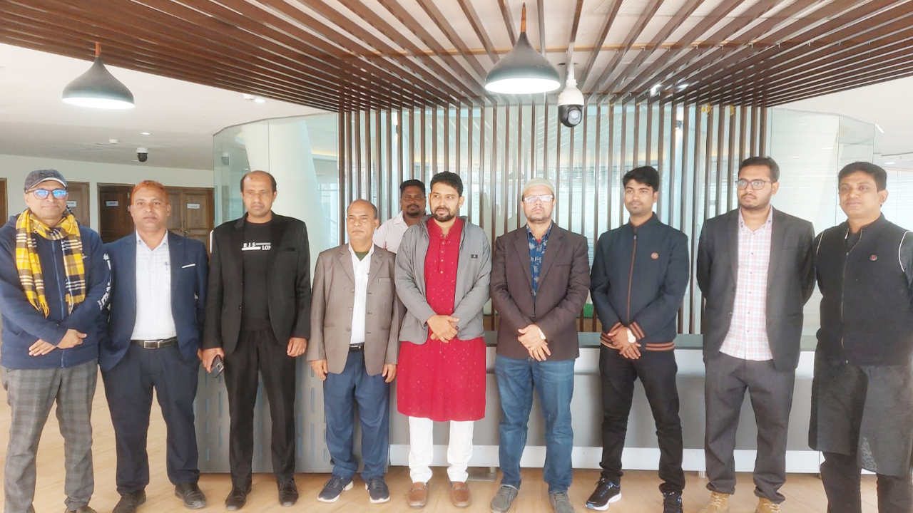 বেরোবির কাছে পীরগঞ্জ আইটি ট্রেনিং এন্ড ইনকিউবেশন সেন্টার হস্তান্তর