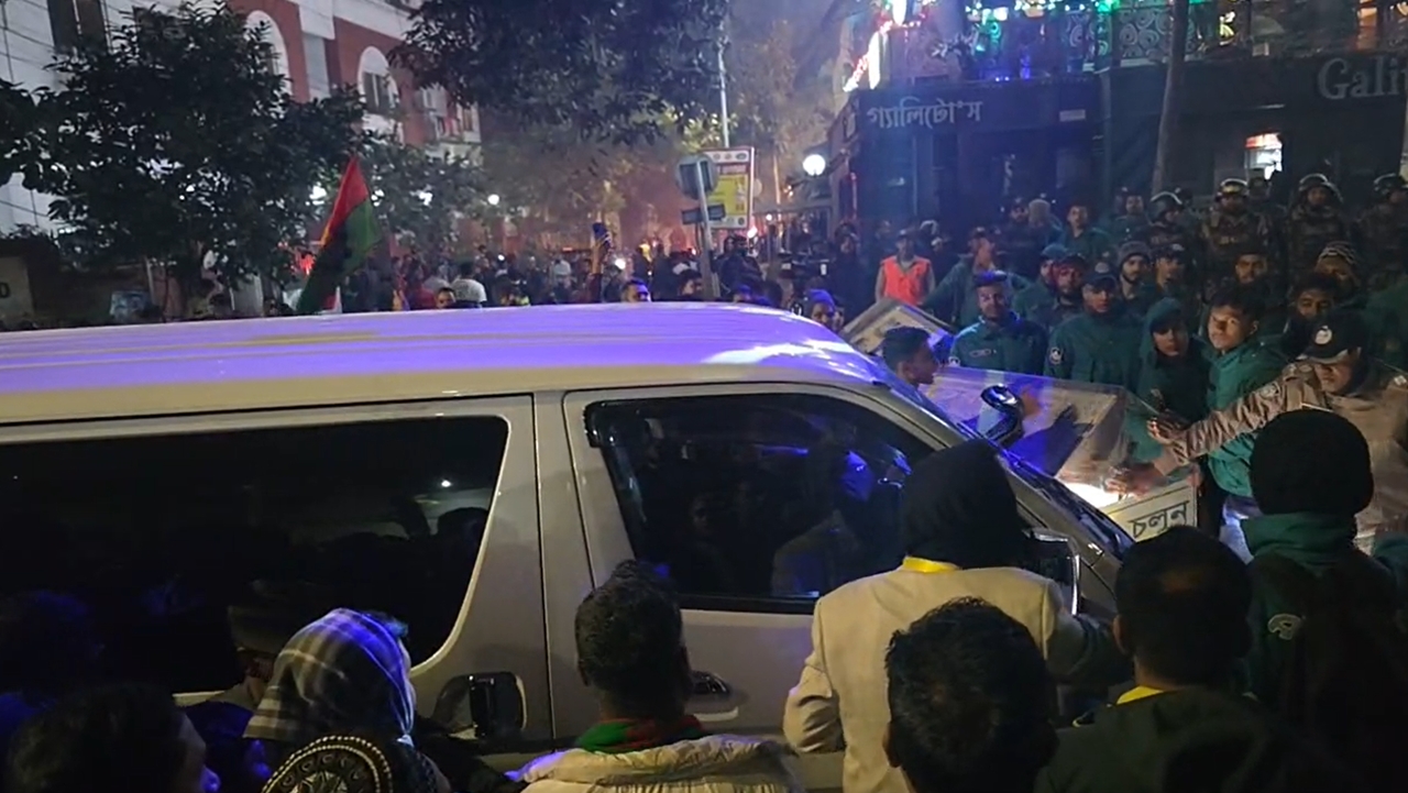 গুলশানের বাসায় পৌঁছালেন তারেক রহমান