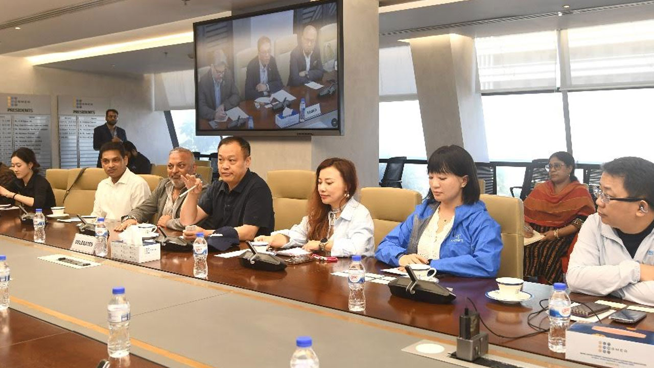 নবায়নযোগ্য জ্বালানি খাতে যৌথ বিনিয়োগে আগ্রহী চীনা শিল্প উদ্যোক্তারা