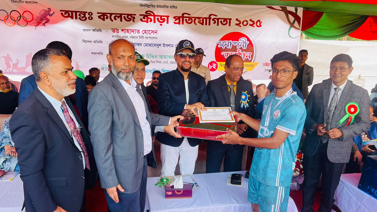 কিশোর অপরাধ দমনে মাঠভিত্তিক কার্যক্রম জরুরি : চসিক মেয়র