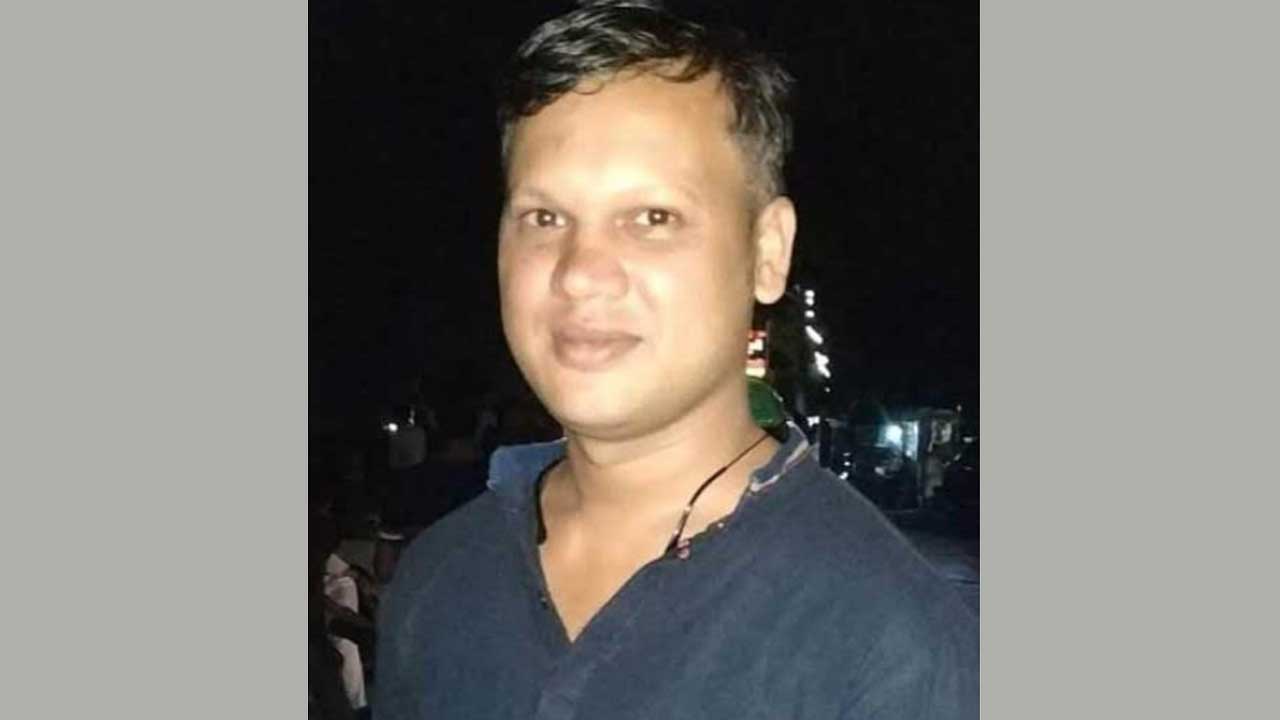 সড়ক দুর্ঘটনায় প্রাণ গেল স্বেচ্ছাসেবক দল নেতার