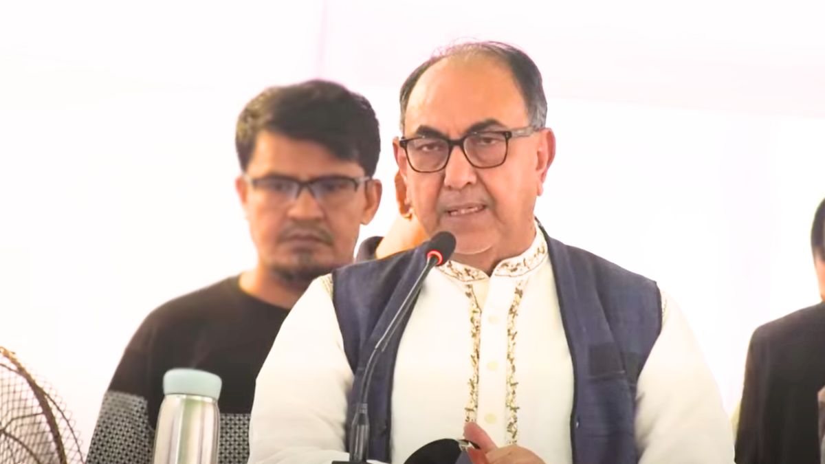 জামায়াত ধর্মকে ব্যবহার করে মানুষকে ধোঁকা দিচ্ছে : মির্জা আব্বাস