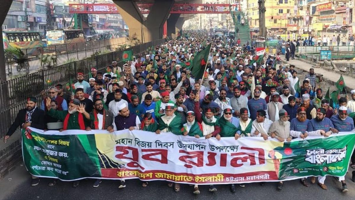 ২৫ মার্চের আগে মুজিব বাহিনী গণহত্যা চালিয়েছিল