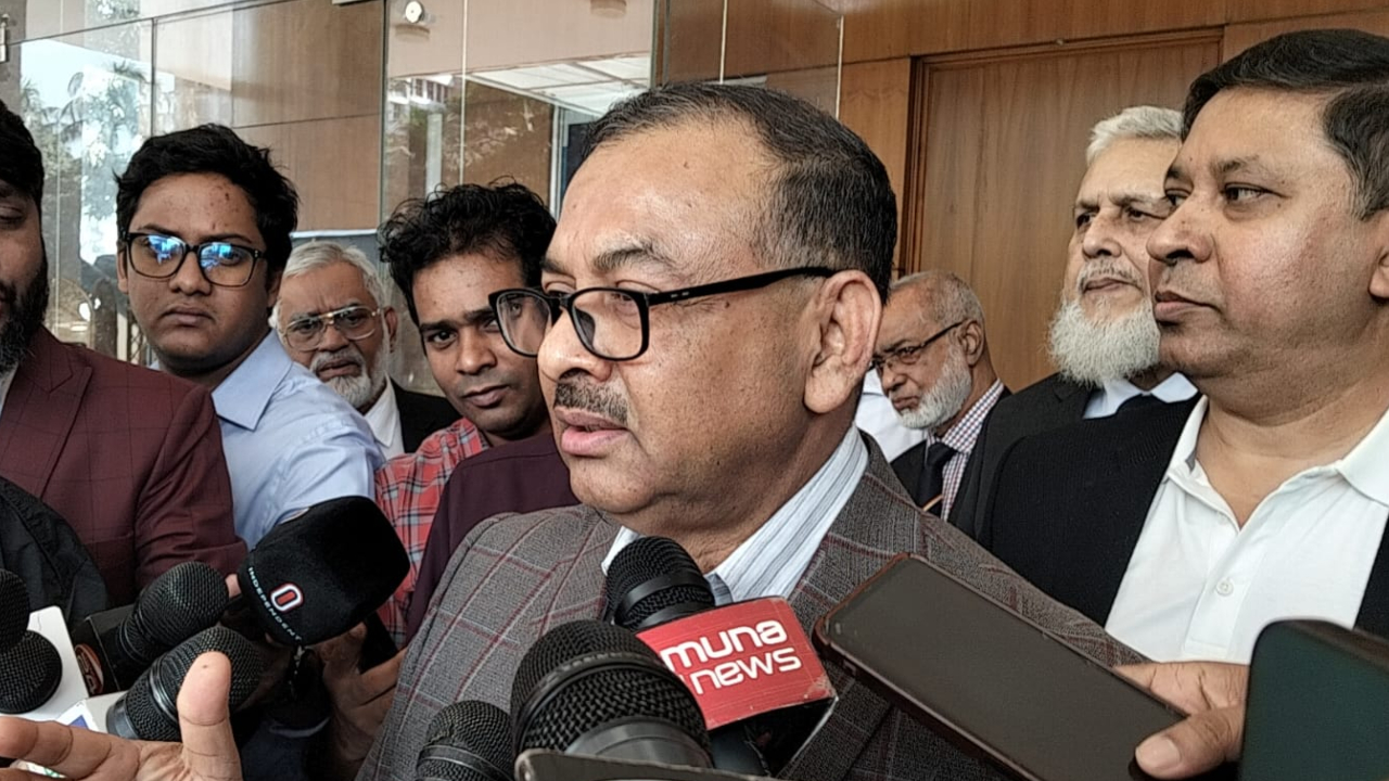 হাদিকে হত্যাচেষ্টায় জড়িতদের শিগগিরই গ্রেপ্তারের আশা ডিএমপি কমিশনারের