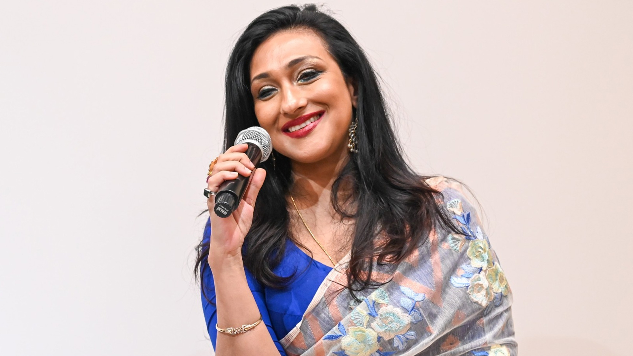 প্রতিশ্রুতি দিয়ে কথা রাখেনি : ঋতুপর্ণা