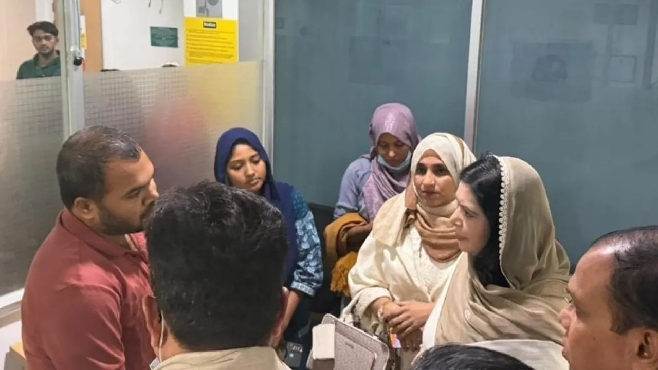 হাদির পরিবারের পাশে ডা. জুবাইদা রহমান