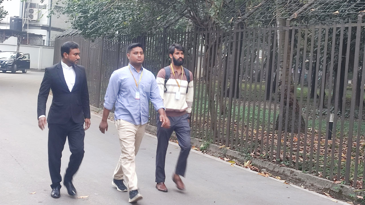 আবু সাঈদ হত্যায় যাদের দায়ী করলেন হাসনাত আবদুল্লাহ