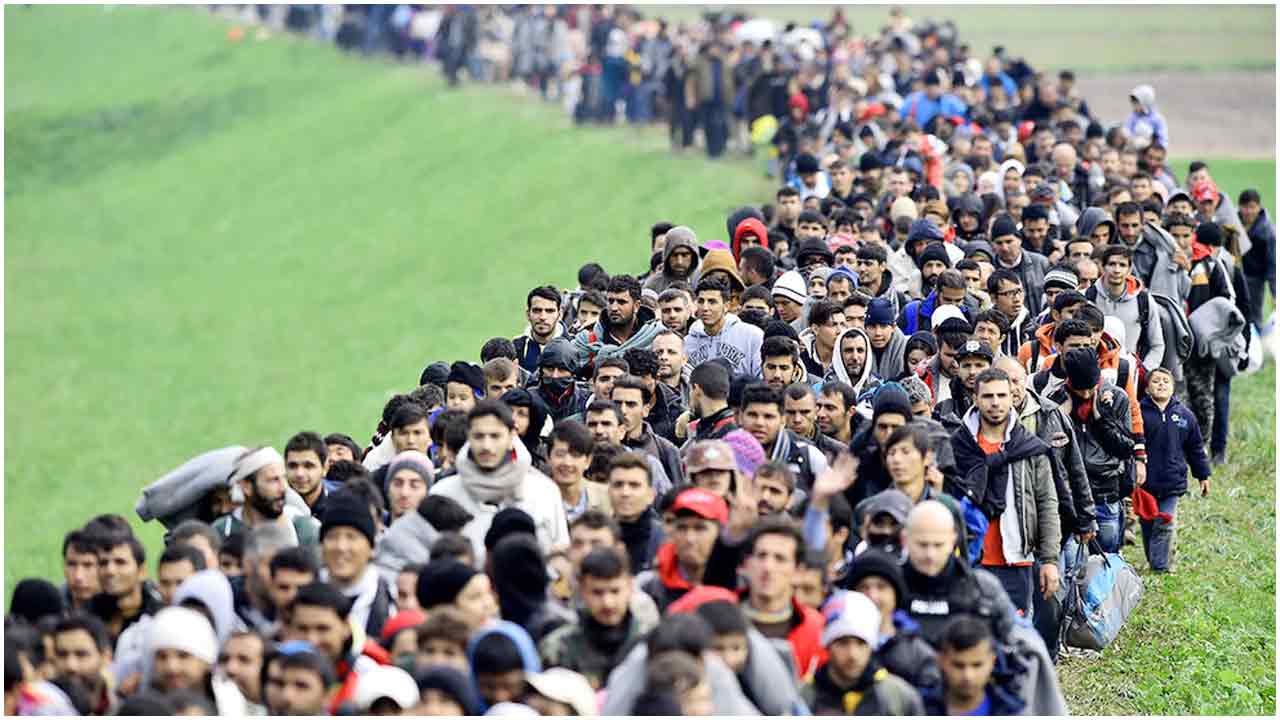 কঠোর হচ্ছে ইউরোপের অভিবাসননীতি