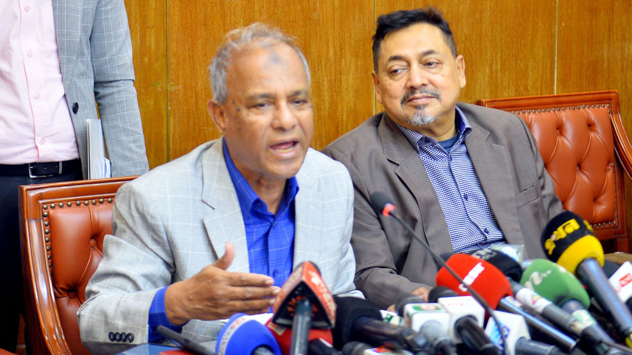 যেখানে বিদ্যুৎ না থাকে সেখানে বিকল্প ব্যবস্থা নিশ্চিত করতে হবে