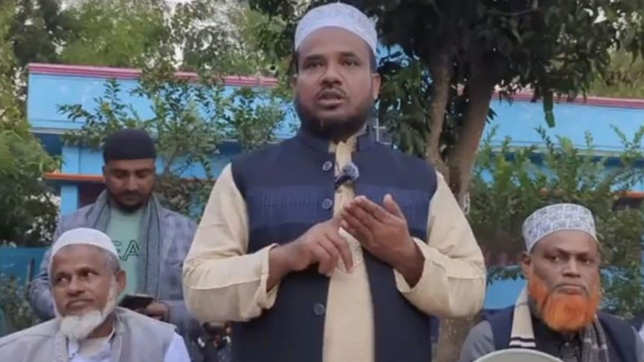 রাজনৈতিক বৈষম্যে যাদের চাকরি হয়নি তাদের চাকরি দেব : ড. মোবারক