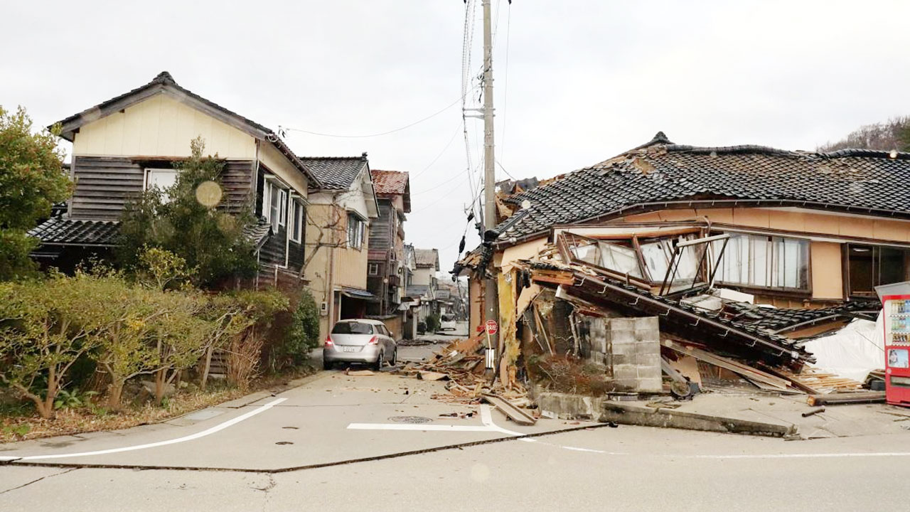 জাপানে ভূমিকম্পে আহত ৩০, বিদ্যুৎবিচ্ছিন্ন ২ সহস্রাধিক বাড়িঘর