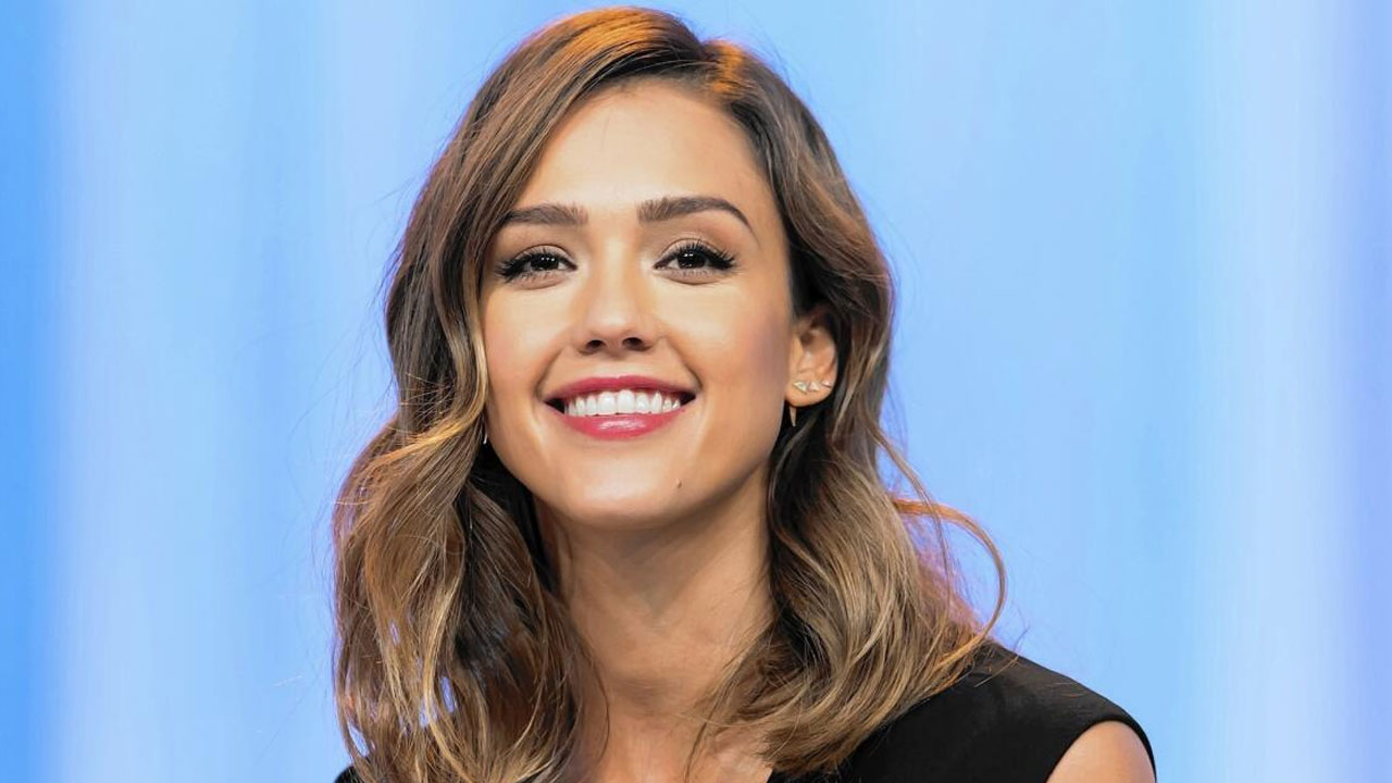 সেই দৃশ্যে অভিনয় ছিল লজ্জার— সৌদি উৎসবে মার্কিন নায়িকা