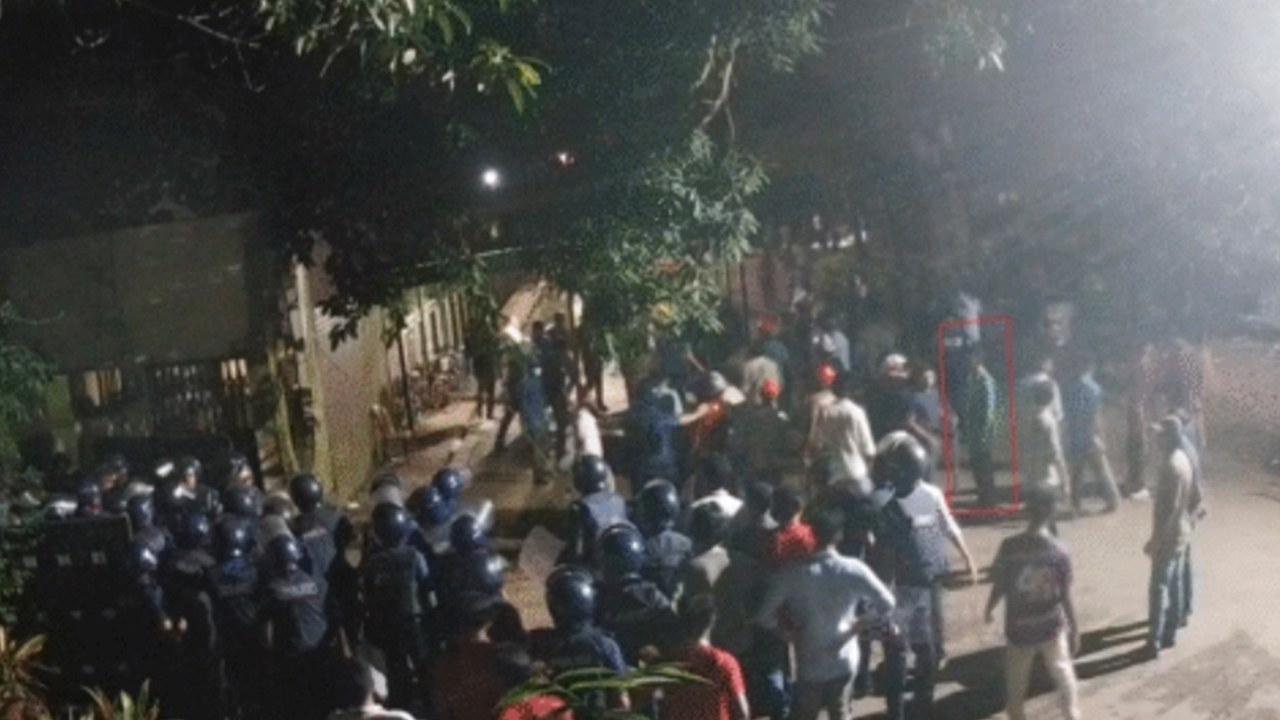 অভিযুক্ত শিক্ষকদের বিচার নিয়ে জাবি প্রশাসনের গড়িমসি