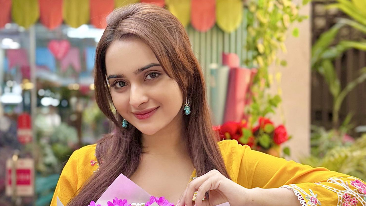 সব মেয়েরই উচিত স্বাধীনভাবে চলা : কেয়া পায়েল