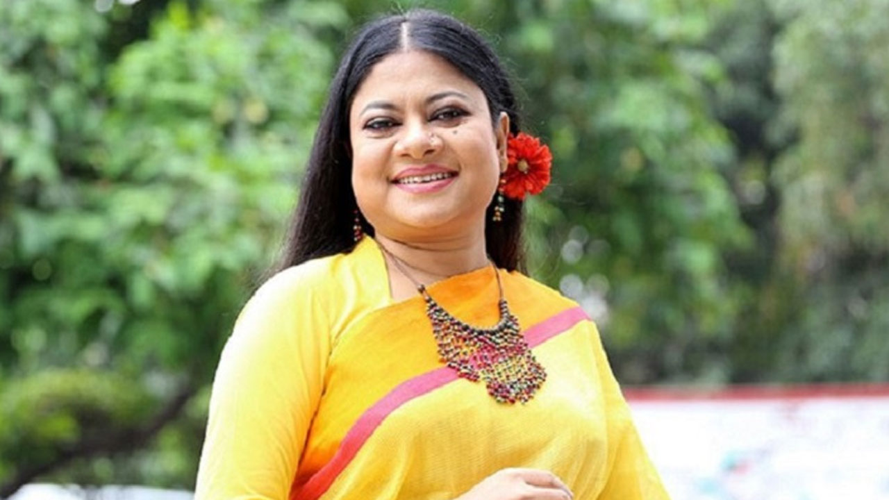 সিরাজগঞ্জ-১ আসনে বিএনপির মনোনয়ন পেলেন না কণ্ঠশিল্পী কনকচাঁপা