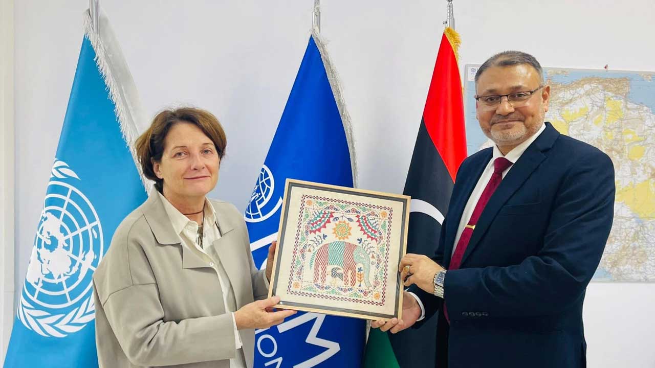 আইওএম-এর চিফ অব মিশনের সঙ্গে বাংলাদেশের রাষ্ট্রদূতের বৈঠক